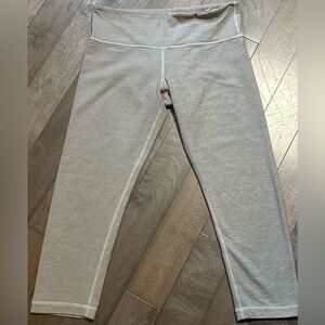 LULULEMON Wunder Under Crop Leggings Size 6 Gray Womens Athletic Pants